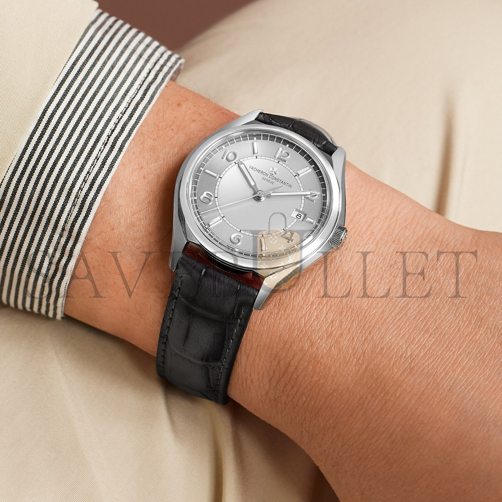 VACHERON CONSTANTIN SELF-WINDING 40 MM WATCH 4600E/000A-B442 VACHERON CONSTANTIN SELF-WINDING 40 MM WATCH 4600E/000A-B442
